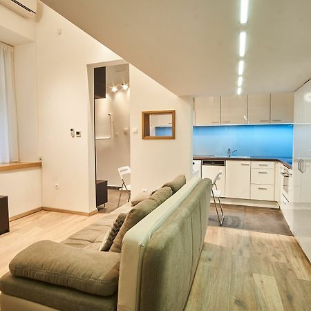 V27 Apartment | Hostaid بودابست المظهر الخارجي الصورة